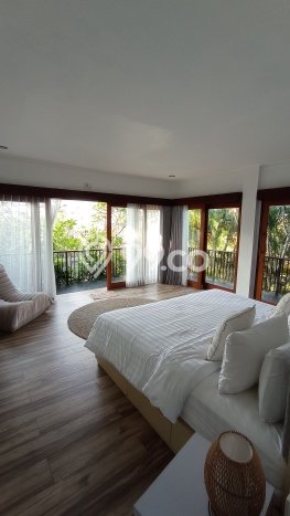 Vila Premium Kawasan , Dimensi 1000m2m², Area Asri untuk keluarga Vila Premium Kawasan , Dimensi 1000m2m², Area Asri untuk keluarga