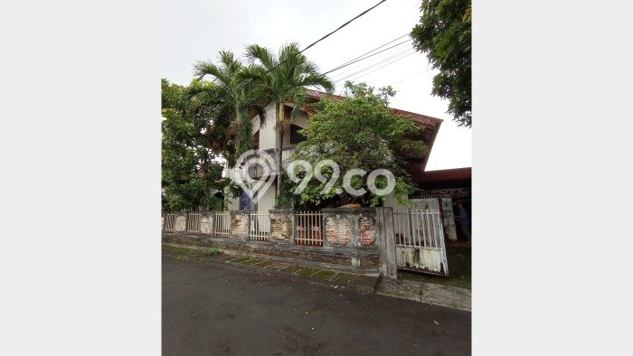 Rumah Mewah LB 478m2 Siap Pakai Desain Elegan di Pemecutan Kaja, Denpasar Rumah Mewah LB 478m2 Siap Pakai Desain Elegan di Pemecutan Kaja, Denpasar