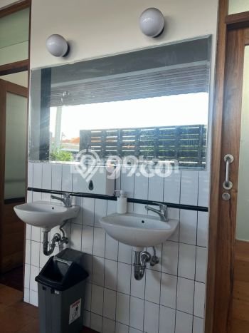 Unit Komersial Tersedia di Seminyak Spesifikasi LB 282m2 Unit Komersial Tersedia di Seminyak Spesifikasi LB 282m2