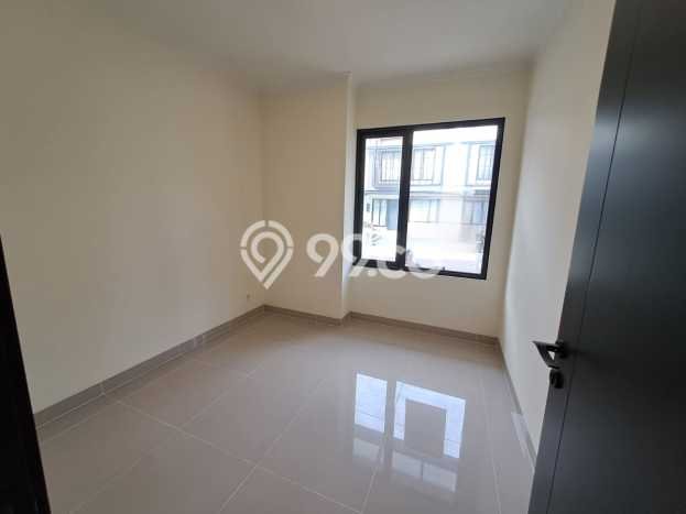 Rumah Elit Modern Tanpa Renovasi di Gading Serpong Tangerang Rumah Elit Modern Tanpa Renovasi di Gading Serpong Tangerang