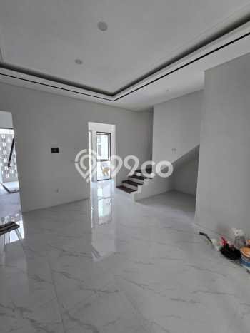 For Sale Hunian Rumah Terawat 5 KT di Surabaya Kota, Surabaya For Sale Hunian Rumah Terawat 5 KT di Surabaya Kota, Surabaya