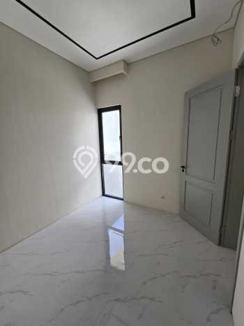 For Sale Hunian Rumah Terawat 5 KT di Surabaya Kota, Surabaya For Sale Hunian Rumah Terawat 5 KT di Surabaya Kota, Surabaya