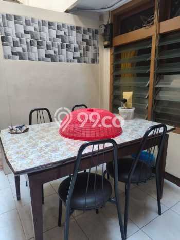 Unit Kost Dijual di Wonocolo dengan 17 Kamar Tidur & Luas Bangunan 320m2 Unit Kost Dijual di Wonocolo dengan 17 Kamar Tidur & Luas Bangunan 320m2
