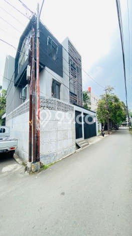 Disewakan Rumah Harga Terjangkau di Duren Tiga Jakarta Selatan Punya 4 Kamar Tidur Disewakan Rumah Harga Terjangkau di Duren Tiga Jakarta Selatan Punya 4 Kamar Tidur