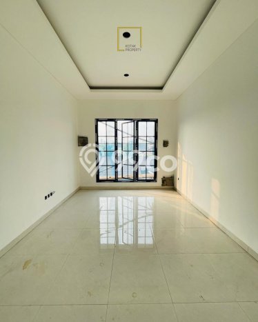 Ready to Use! Luxury House LT 87m2 Desain Modern di Kalibata Ready to Use! Luxury House LT 87m2 Desain Modern di Kalibata