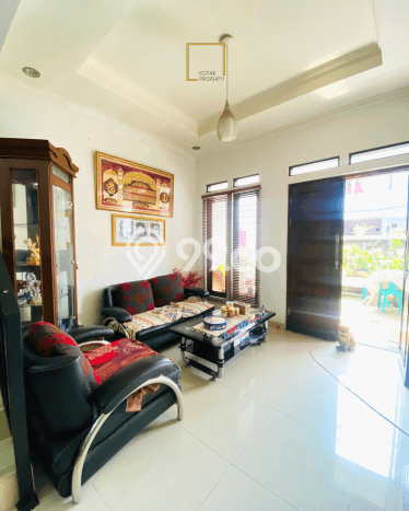 Ready to Use! Premium House LT 156m2 Desain Elegan di Pejaten Ready to Use! Premium House LT 156m2 Desain Elegan di Pejaten