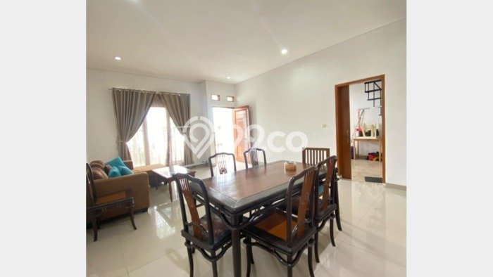 Disewakan Rumah Konsep Modern di Pasar Minggu Jakarta Selatan dengan 4 Kamar Disewakan Rumah Konsep Modern di Pasar Minggu Jakarta Selatan dengan 4 Kamar