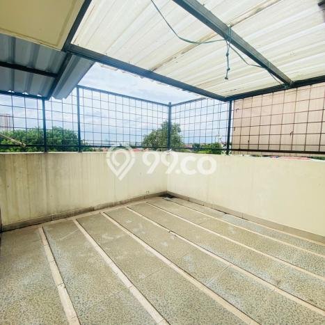 Disewakan! Rumah 3 Kamar Tidur &
3 Kamar Mandi di Pejaten, Jakarta Selatan Disewakan! Rumah 3 Kamar Tidur &
3 Kamar Mandi di Pejaten, Jakarta Selatan