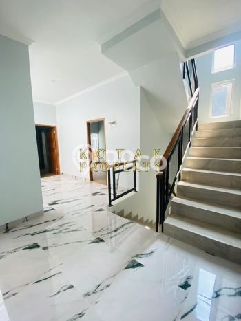 Rumah Modern Cantik 3 Kamar Siap Huni di Jagakarsa Rumah Modern Cantik 3 Kamar Siap Huni di Jagakarsa