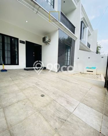 Rumah sewa siap pakai 3 Kamar Tidur di Pejaten, Jakarta Selatan Rumah sewa siap pakai 3 Kamar Tidur di Pejaten, Jakarta Selatan