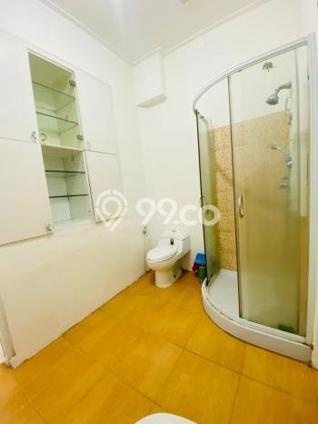 Disewakan! Rumah 3 Kamar Tidur &
3 Kamar Mandi di Lebak Bulus, Jakarta Selatan Disewakan! Rumah 3 Kamar Tidur &
3 Kamar Mandi di Lebak Bulus, Jakarta Selatan