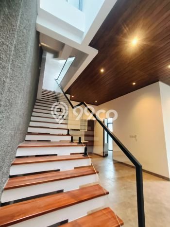 Hunian Eksklusif Siap Huni LT 120m2 di Cilandak, Jakarta Selatan Hunian Eksklusif Siap Huni LT 120m2 di Cilandak, Jakarta Selatan