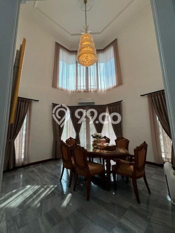 Rumah Sewa Jakarta Selatan LT 216m2 LB 205m2 Kawasan Pejaten Rumah Sewa Jakarta Selatan LT 216m2 LB 205m2 Kawasan Pejaten