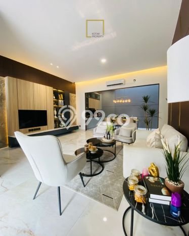 For Sale Rumah Mewah Exclusive di Pancoran, Jakarta Selatan For Sale Rumah Mewah Exclusive di Pancoran, Jakarta Selatan