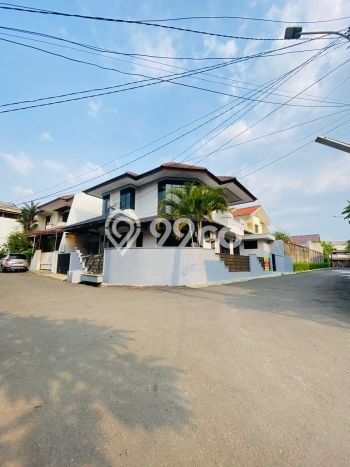 Rumah Sewa Jakarta Selatan LT 216m2 LB 205m2 Kawasan Pejaten Rumah Sewa Jakarta Selatan LT 216m2 LB 205m2 Kawasan Pejaten