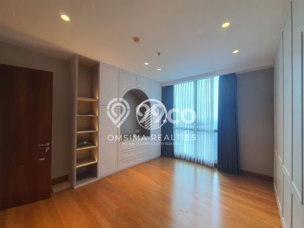 Hunian Strategis 170m2 di Senopati Jakarta Selatan 2 KT Hunian Strategis 170m2 di Senopati Jakarta Selatan 2 KT