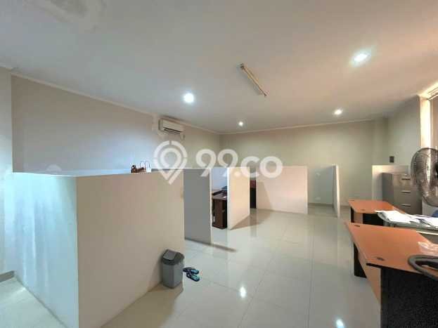 LOKASI TERBAIK! Gudang di Cikupa, Luas 456m², Pusat Komersial LOKASI TERBAIK! Gudang di Cikupa, Luas 456m², Pusat Komersial