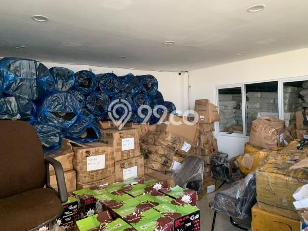 Gudang di Daan Mogot, Luas 357m², Area Komersial, Ramai Gudang di Daan Mogot, Luas 357m², Area Komersial, Ramai