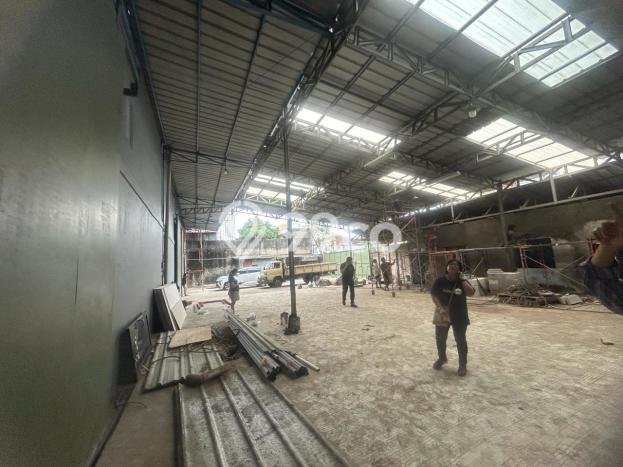 Gudang Disewakan di Cipondoh, Luas 1400m², Lokasi Komersial, Akses Utama Gudang Disewakan di Cipondoh, Luas 1400m², Lokasi Komersial, Akses Utama