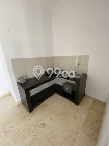 Rumah Elit Modern Tanpa Renovasi di Golf Island Jakarta Utara Rumah Elit Modern Tanpa Renovasi di Golf Island Jakarta Utara