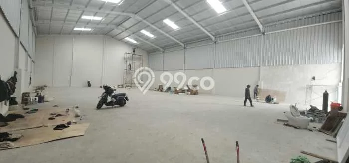 LOKASI STRATEGIS! Gudang Disewakan di Cipondoh, Luas 615m2m², Area Ramai LOKASI STRATEGIS! Gudang Disewakan di Cipondoh, Luas 615m2m², Area Ramai