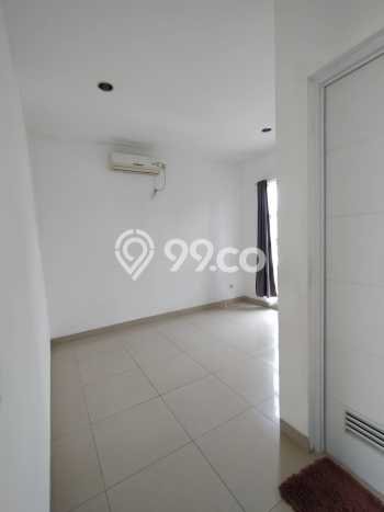 PROPERTI UNGGULAN! Rumah area Green Lake City, 3 KT, Area Premium, LT 120m2m² Bangunan 180m2m² PROPERTI UNGGULAN! Rumah area Green Lake City, 3 KT, Area Premium, LT 120m2m² Bangunan 180m2m²