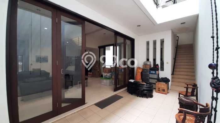 Dijual Rumah Luas Megah Dengan View Cantik di Pluit, Jakarta Utara Dijual Rumah Luas Megah Dengan View Cantik di Pluit, Jakarta Utara