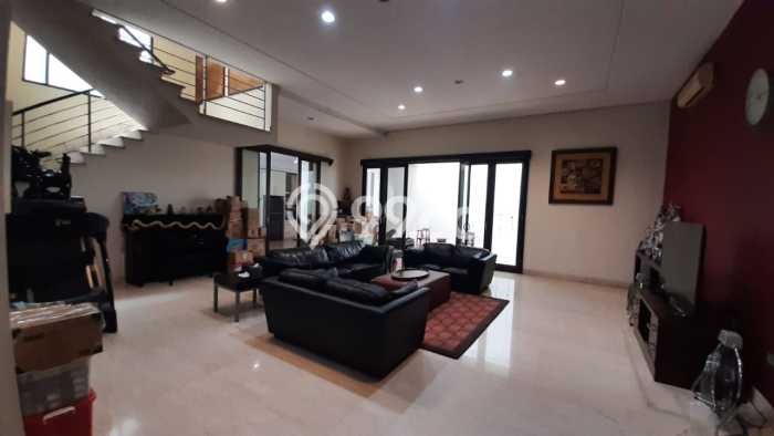 Dijual Rumah Luas Megah Dengan View Cantik di Pluit, Jakarta Utara Dijual Rumah Luas Megah Dengan View Cantik di Pluit, Jakarta Utara