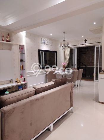 Siap Huni Rumah Mewah 3 Kamar di Cengkareng Dekat ke Mana Saja Siap Huni Rumah Mewah 3 Kamar di Cengkareng Dekat ke Mana Saja