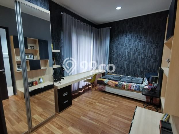 Hunian Mewah Dijual LT 239m2 di Cengkareng, Jakarta Barat Hunian Mewah Dijual LT 239m2 di Cengkareng, Jakarta Barat