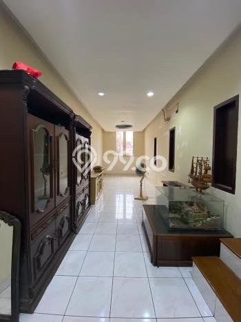 Jarang Ada! Rumah Sewa 5 Kamar Bagus Siap Huni Sunrise Garden Jarang Ada! Rumah Sewa 5 Kamar Bagus Siap Huni Sunrise Garden