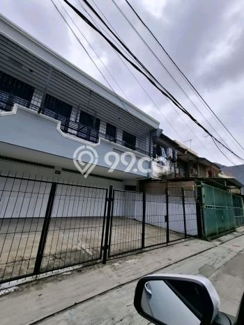 Ruko Bagus Dijual LB 300m2 Lokasi Strategis Jakarta Barat Area Cocok untuk Bisnis Ruko Bagus Dijual LB 300m2 Lokasi Strategis Jakarta Barat Area Cocok untuk Bisnis