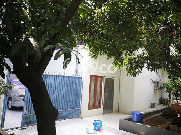 Ready to Use! Premium House LT 375m2 Desain Modern di tanjung duren utara Ready to Use! Premium House LT 375m2 Desain Modern di tanjung duren utara
