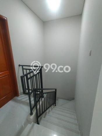 Dijual Rumah 3 Kamar Lokasi Strategis Bagus dan Strategis di Cengkareng Dijual Rumah 3 Kamar Lokasi Strategis Bagus dan Strategis di Cengkareng