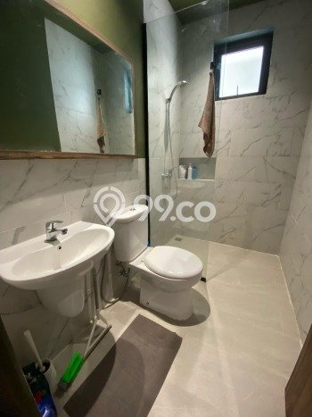 Hunian Mewah Siap Huni LT 175m2 di Cengkareng, Jakarta Barat Hunian Mewah Siap Huni LT 175m2 di Cengkareng, Jakarta Barat
