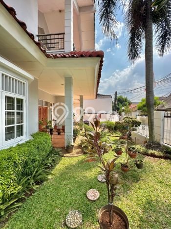 Hunian Mewah Siap Huni LT 385m2 di Cilandak, Jakarta Selatan Hunian Mewah Siap Huni LT 385m2 di Cilandak, Jakarta Selatan