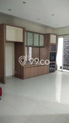Rumah Elit Modern Siap Huni di Pantai Indah Kapuk Jakarta Utara Rumah Elit Modern Siap Huni di Pantai Indah Kapuk Jakarta Utara