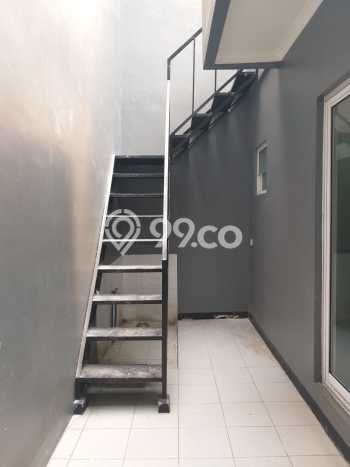 Hunian Elit LB 200m2 Siap Huni Desain Elegan di Green Lake City, Jakarta Barat Hunian Elit LB 200m2 Siap Huni Desain Elegan di Green Lake City, Jakarta Barat