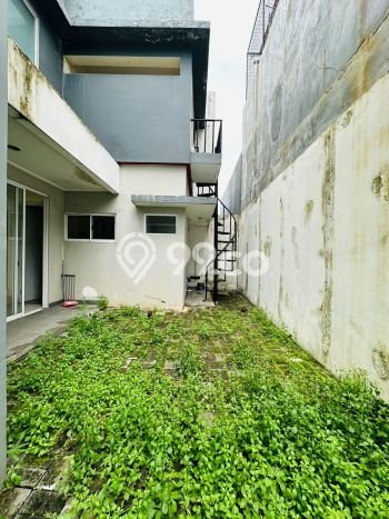 Jual Rumah Mewah Megah Dengan View Cantik di Green Lake City, Jakarta Barat Jual Rumah Mewah Megah Dengan View Cantik di Green Lake City, Jakarta Barat