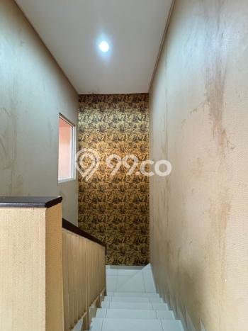 Jual Rumah Luas Elegan Dengan View Eksklusif di Green Lake City, Jakarta Barat Jual Rumah Luas Elegan Dengan View Eksklusif di Green Lake City, Jakarta Barat