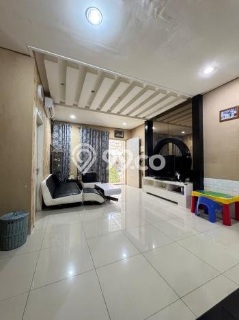 Jual Rumah Luas Elegan Dengan View Eksklusif di Green Lake City, Jakarta Barat Jual Rumah Luas Elegan Dengan View Eksklusif di Green Lake City, Jakarta Barat