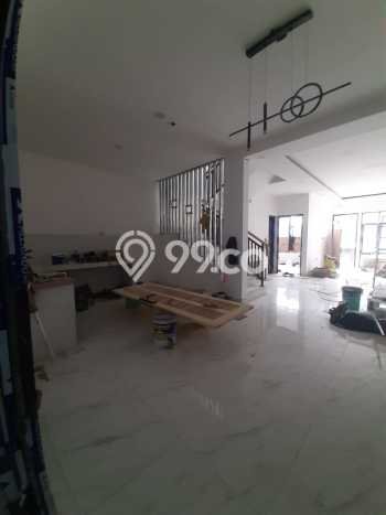 Jual Rumah Mewah Megah Dengan View Eksklusif di Metland Puri, Jakarta Barat Jual Rumah Mewah Megah Dengan View Eksklusif di Metland Puri, Jakarta Barat
