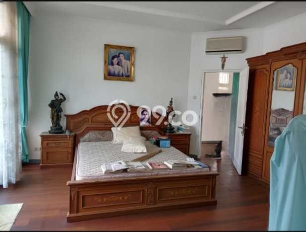 Dijual Rumah Luas Elegan Dengan View Cantik di Tangerang Kota, Tangerang Dijual Rumah Luas Elegan Dengan View Cantik di Tangerang Kota, Tangerang