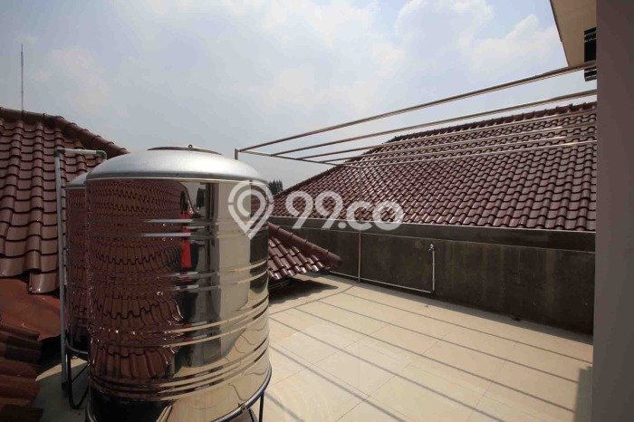 Dijual Rumah Premium dengan Fasilitas Sekitar Lengkap di Kebon Jeruk, Jakarta Barat Dijual Rumah Premium dengan Fasilitas Sekitar Lengkap di Kebon Jeruk, Jakarta Barat