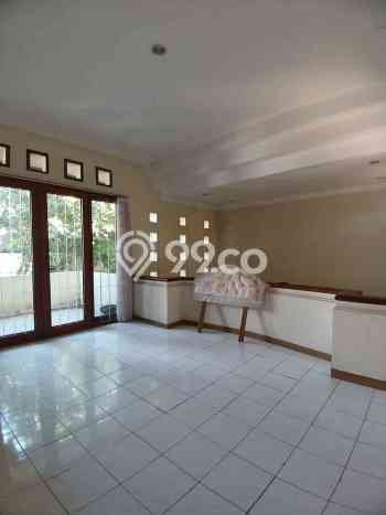 Dijual Rumah Mewah Megah Dengan View Cantik di Graha, Surabaya Dijual Rumah Mewah Megah Dengan View Cantik di Graha, Surabaya