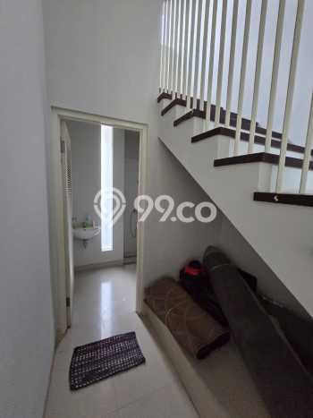 Rumah Disewakan Surabaya LT 170m2 LB 198m2 Kawasan Wisata Bukit Mas Rumah Disewakan Surabaya LT 170m2 LB 198m2 Kawasan Wisata Bukit Mas