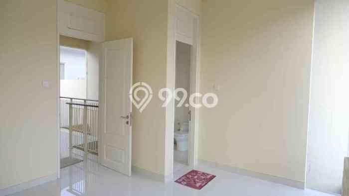 Jual Rumah Luas Elegan Dengan View Eksklusif di Pakuwon, Surabaya Jual Rumah Luas Elegan Dengan View Eksklusif di Pakuwon, Surabaya