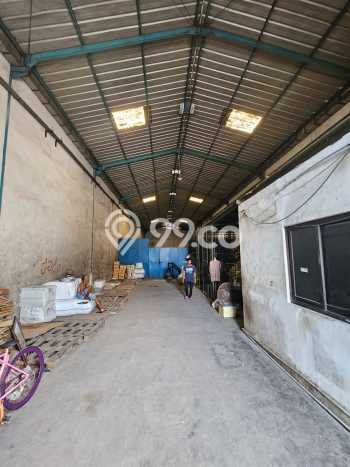 Unit Gudang Dijual di Kenjeran Surabaya Luas Tanah 600m2, Luas Bangunan 480m2 Unit Gudang Dijual di Kenjeran Surabaya Luas Tanah 600m2, Luas Bangunan 480m2