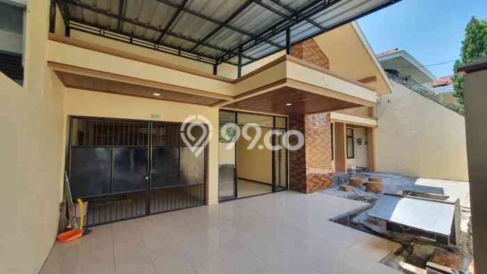 Rumah Nyaman di Darmo permai, Surabaya, Luas 264m² LB 325m² Rumah Nyaman di Darmo permai, Surabaya, Luas 264m² LB 325m²
