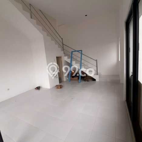 Untuk Dijual Ruko di Lakarsantri, Surabaya Harga Penawaran Spesial Untuk Dijual Ruko di Lakarsantri, Surabaya Harga Penawaran Spesial